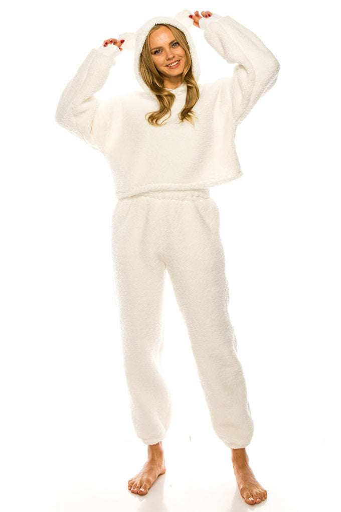 2 Piece Pajama Set - The Diva Goddess