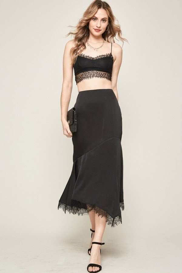 A Solid Woven Midi Skirt - The Diva Goddess