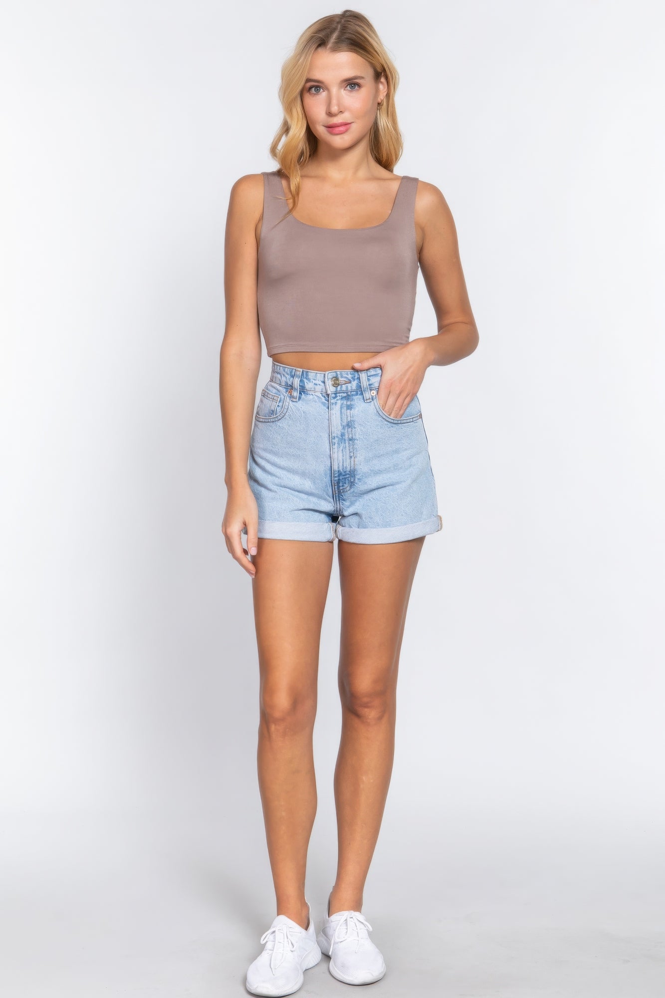 Scoop neck top