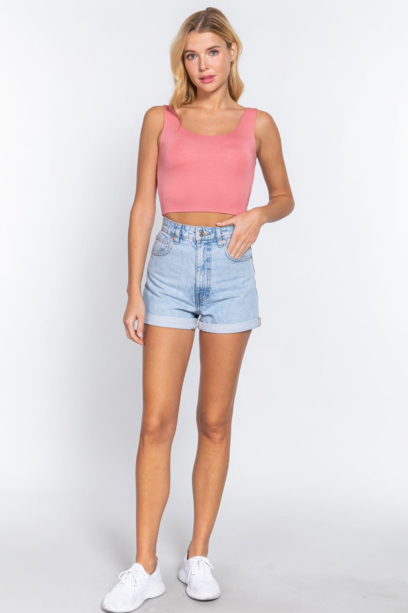 Scoop neck top