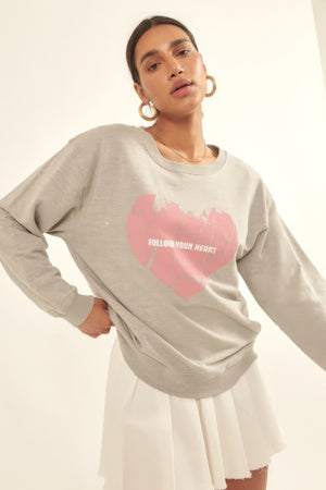 Vintage heart graphic sweatshirt