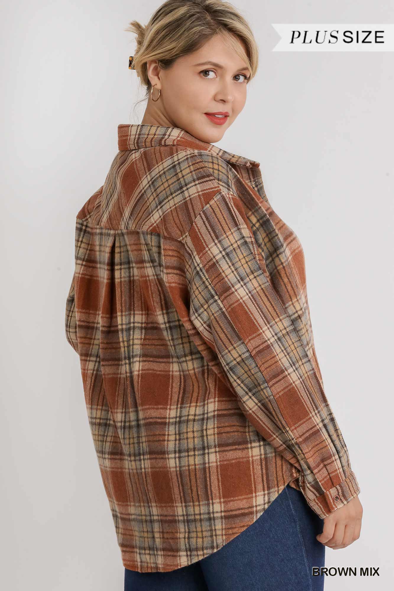 Plaid Collar Button Down Overshirt With Front Pockets