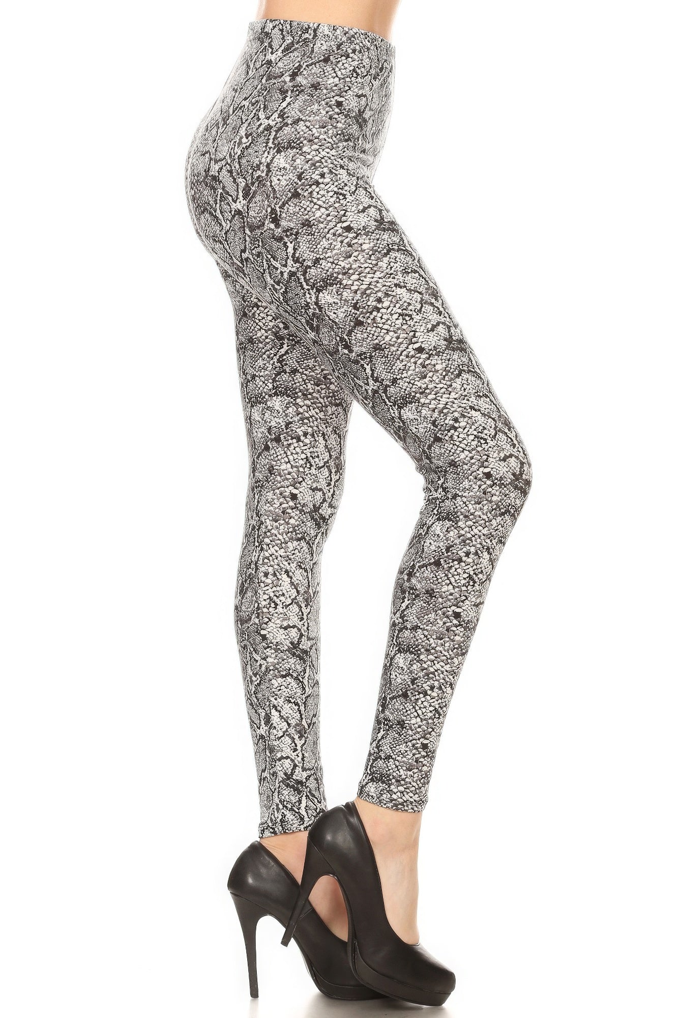 Snakeskin leggings