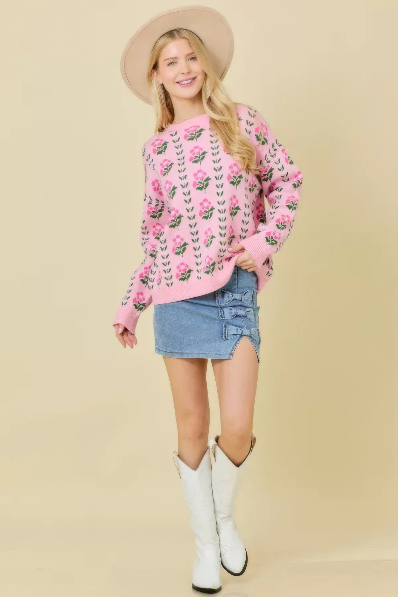 Floral Border Jacquard Sweater Knit