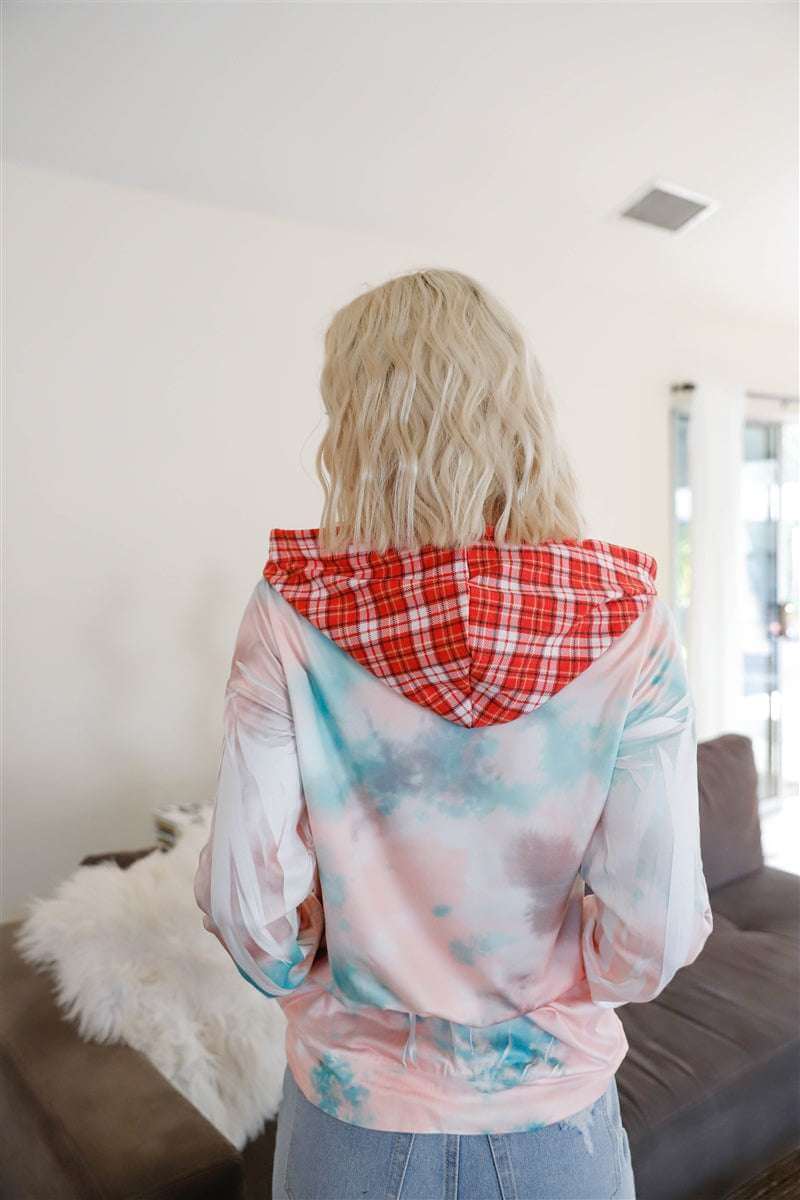 Feather & Tie-dye Print Contrast Plaid Hood Sweater - The Diva Goddess