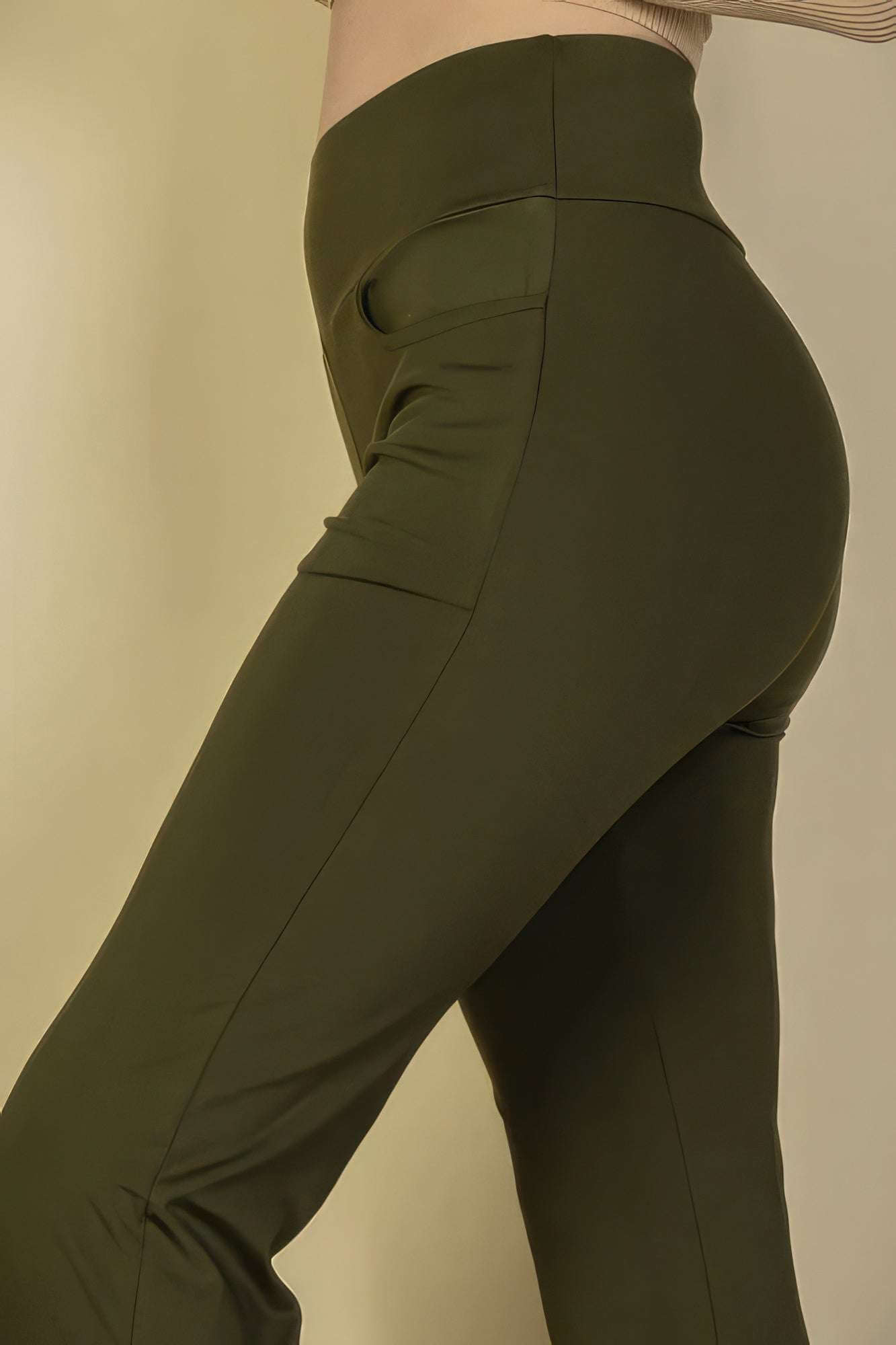 Trendy high rise pants - The Diva Goddess