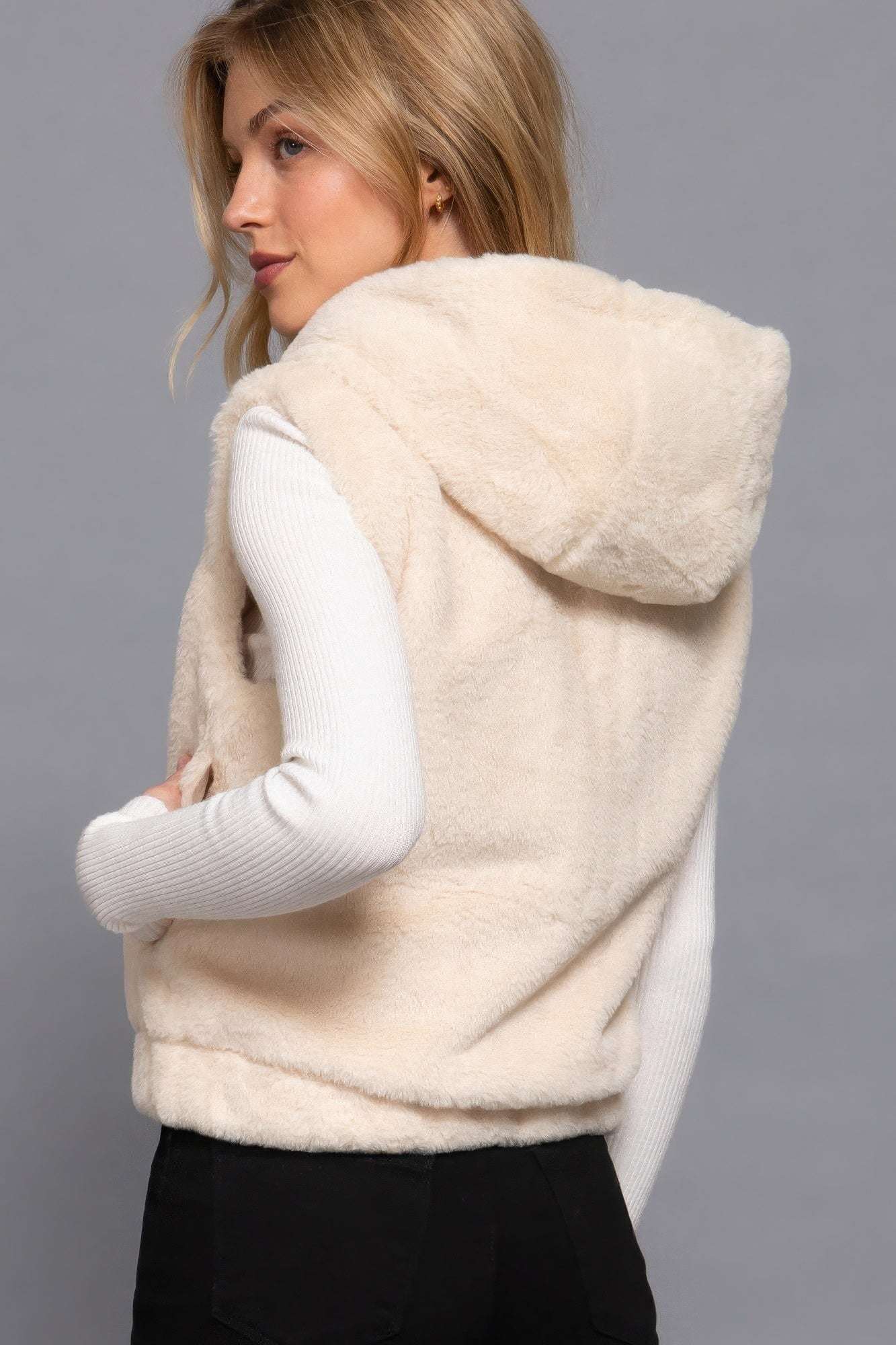 Hoodie Faux Fur Vest - The Diva Goddess