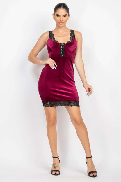 Hook-and-eye Detailed Scoop Dress - The Diva Goddess