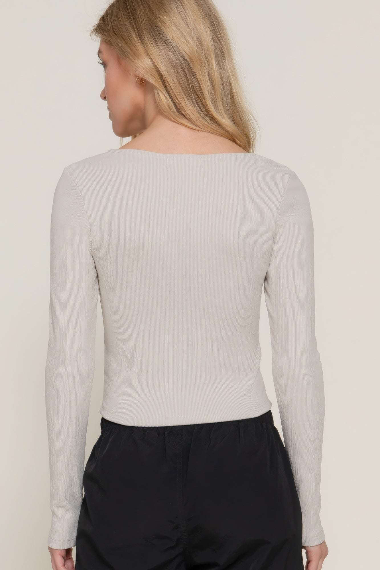 Long slv sweetheart neck seam detail knit top - The Diva Goddess