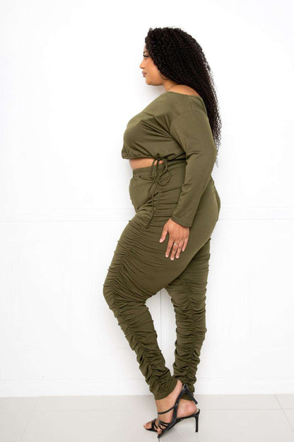 Off Shoulder Cropped Top And Ruched Leggings Sets - The Diva Goddess