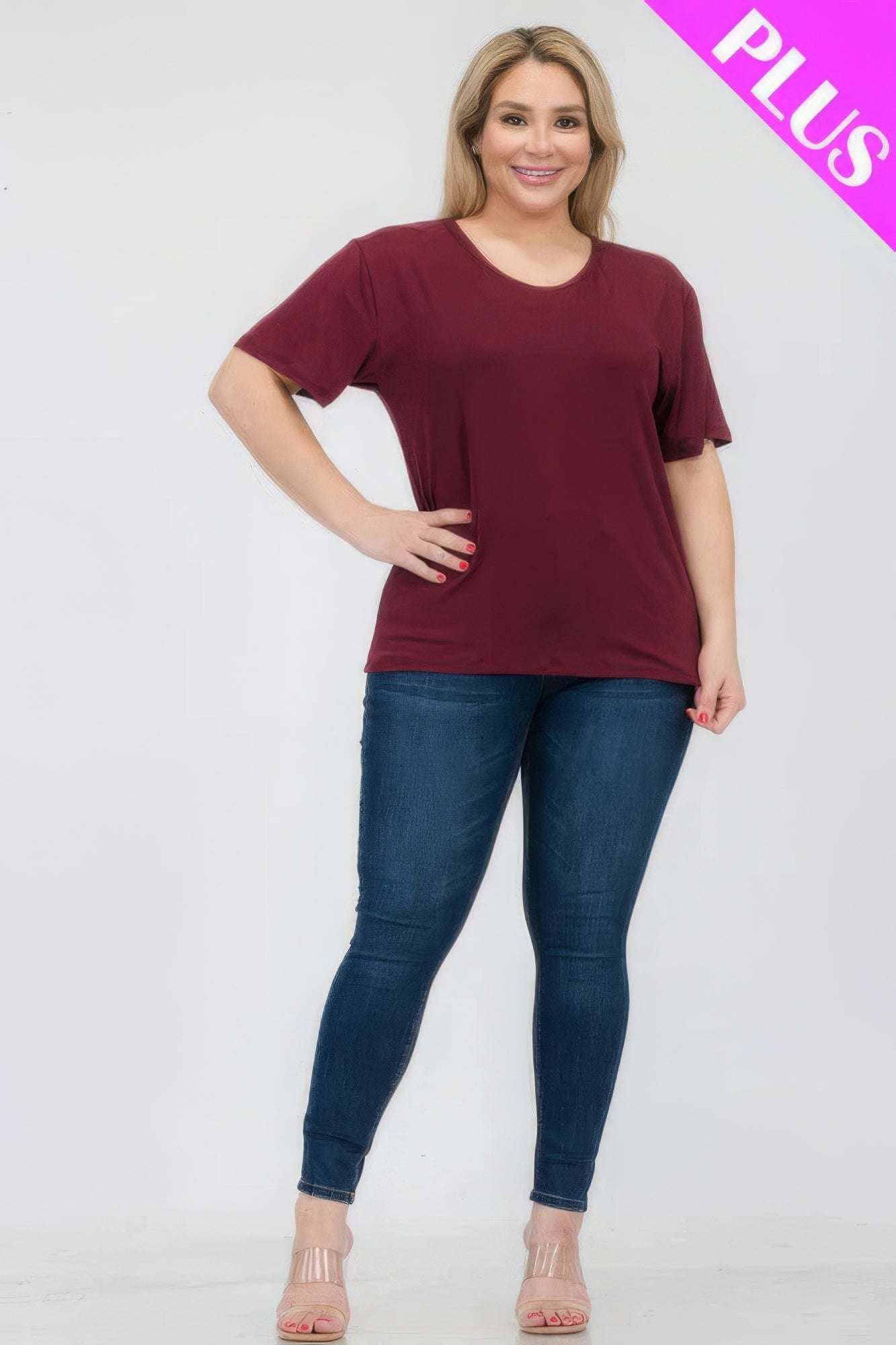 Plus Size Basic Short Sleeve T-shirt - The Diva Goddess