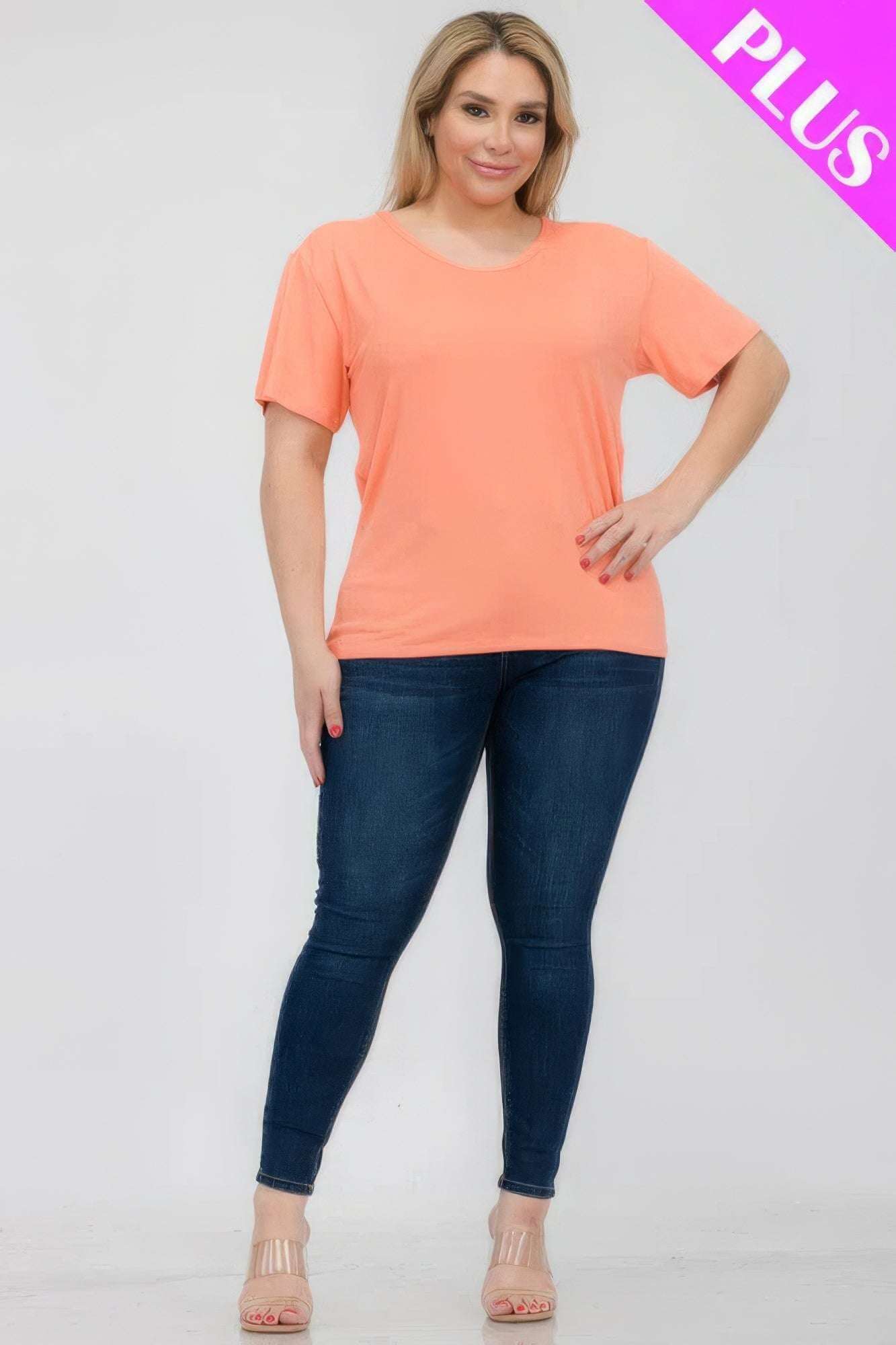 Plus Size Basic Short Sleeve T-shirt - The Diva Goddess