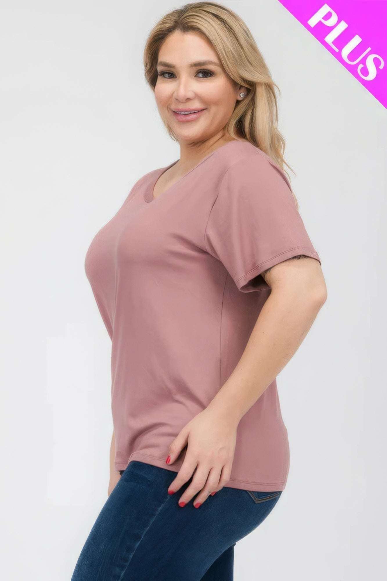 Plus Size Basic Short Sleeve T-shirt - The Diva Goddess