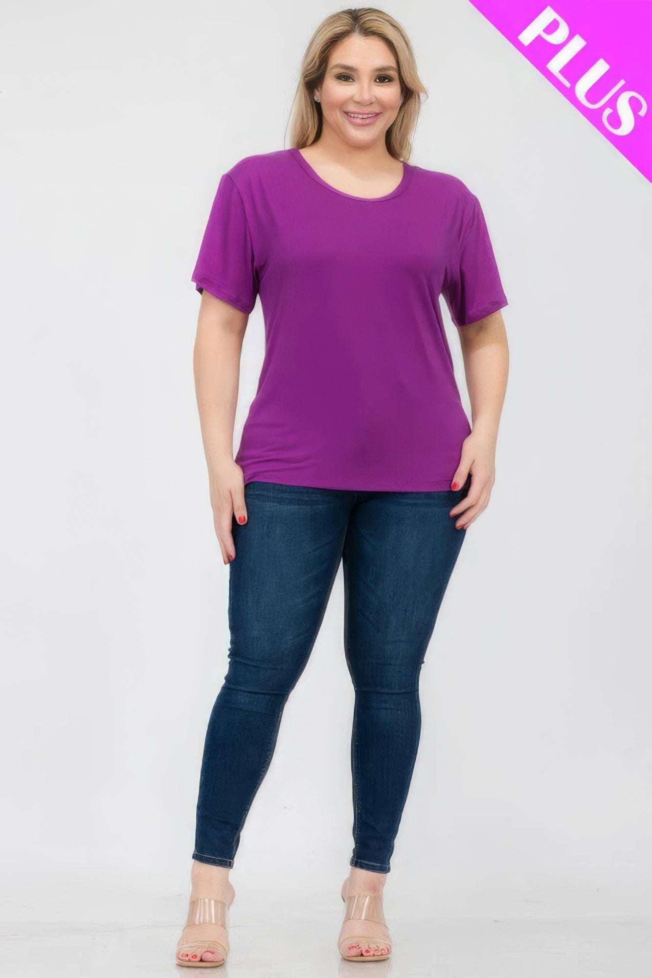 Plus Size Basic Short Sleeve T-shirt - The Diva Goddess