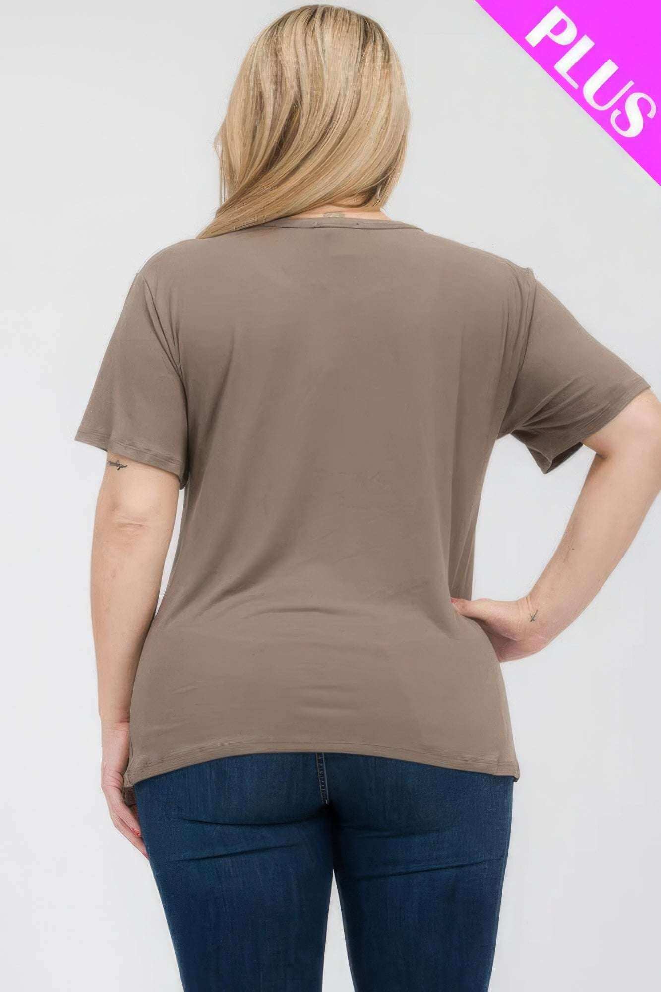 Plus Size Basic Short Sleeve T-shirt - The Diva Goddess