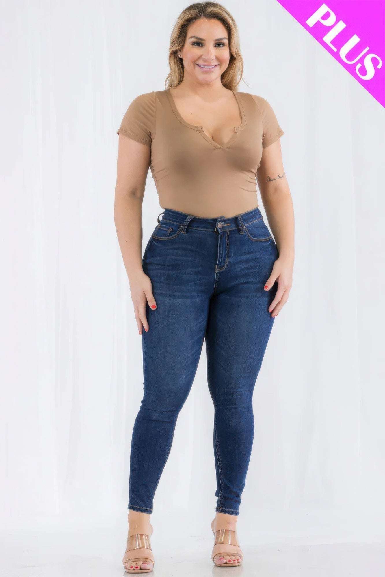 Plus Size Casual Split Neck Solid Short Sleeve Bodysuit - The Diva Goddess