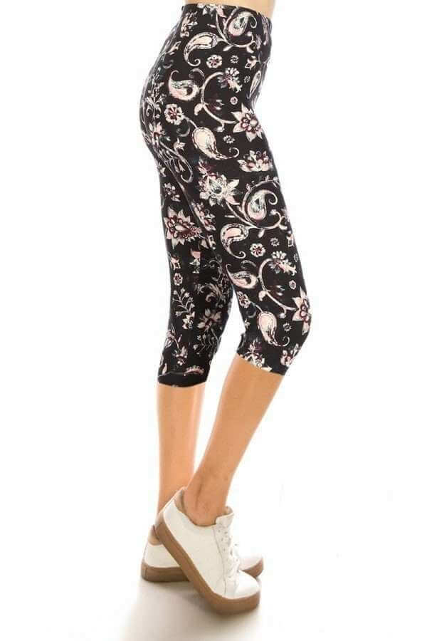 Print Capri Leggings - The Diva Goddess