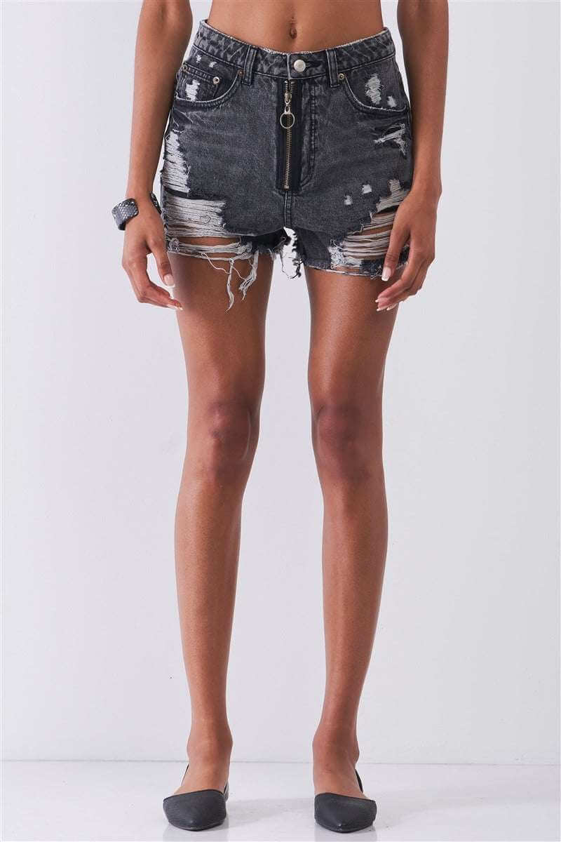 Raw hem detail shorts - The Diva Goddess