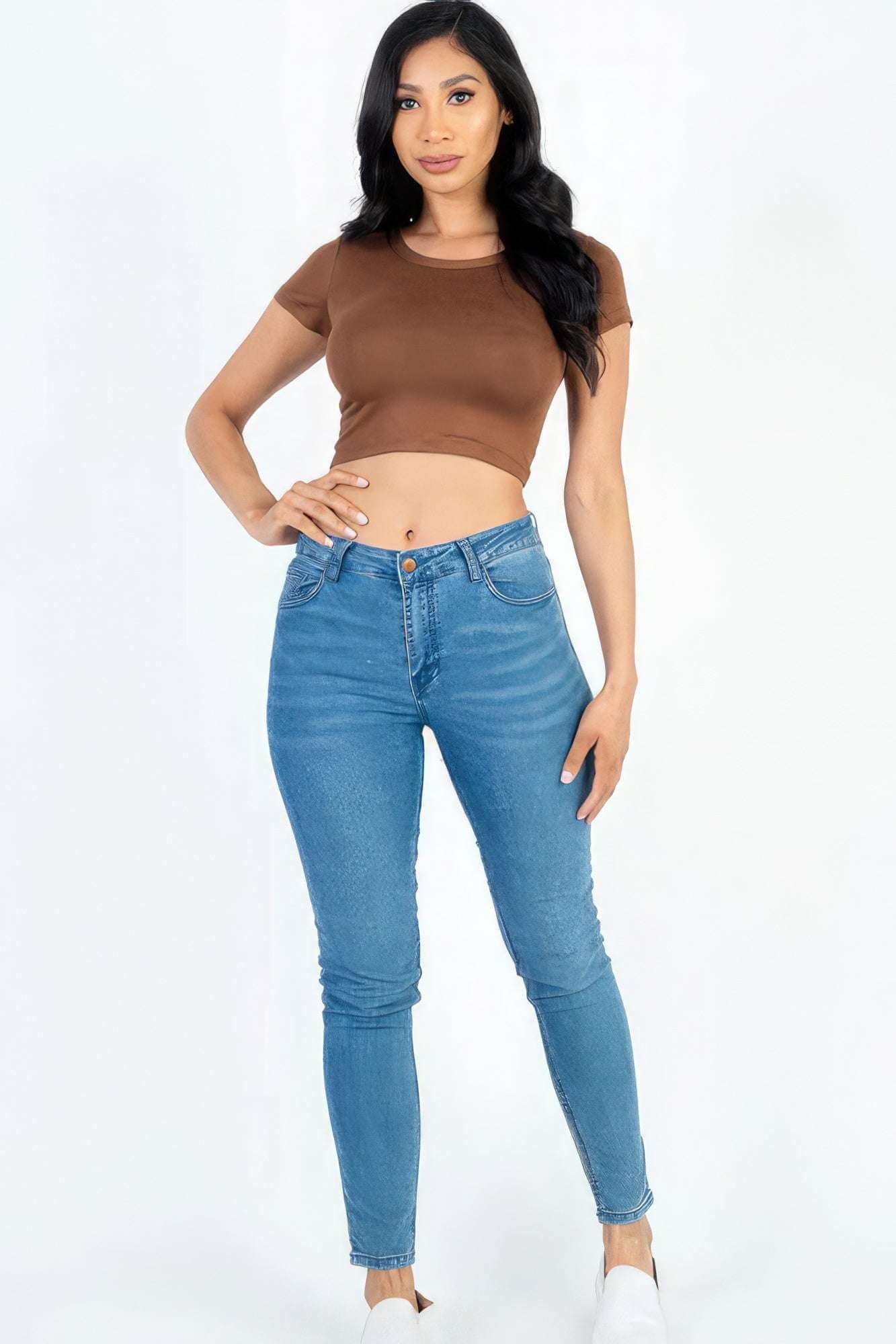 Short Sleeve Roundneck Crop Top - The Diva Goddess