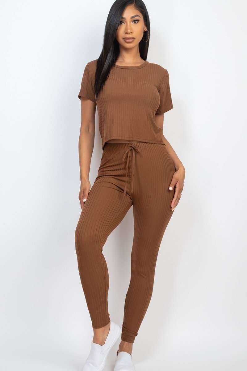 Short Sleeve Top & Leggings Set - The Diva Goddess