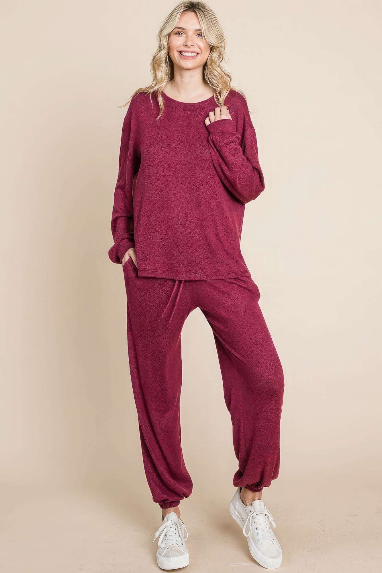 Two Tone Solid Warm And Soft Hacci Brush Loungewear Set - The Diva Goddess