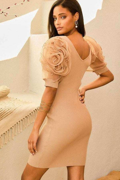 V Neck Contrast Flower Lace Bubble Sleeve Midi Bodycon Dress - The Diva Goddess